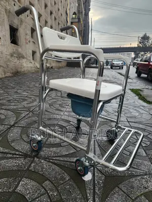 Toilet Wheelchair輕微wheelchair較為commode Wheelchair多次wheelchair Poty