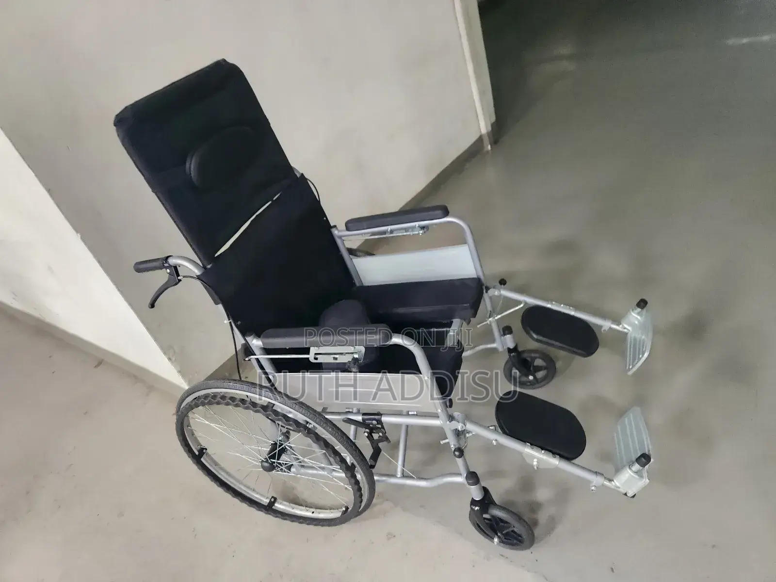 Wheelchair ባለ ፖፖ የሚተኛ አልሙኒየም