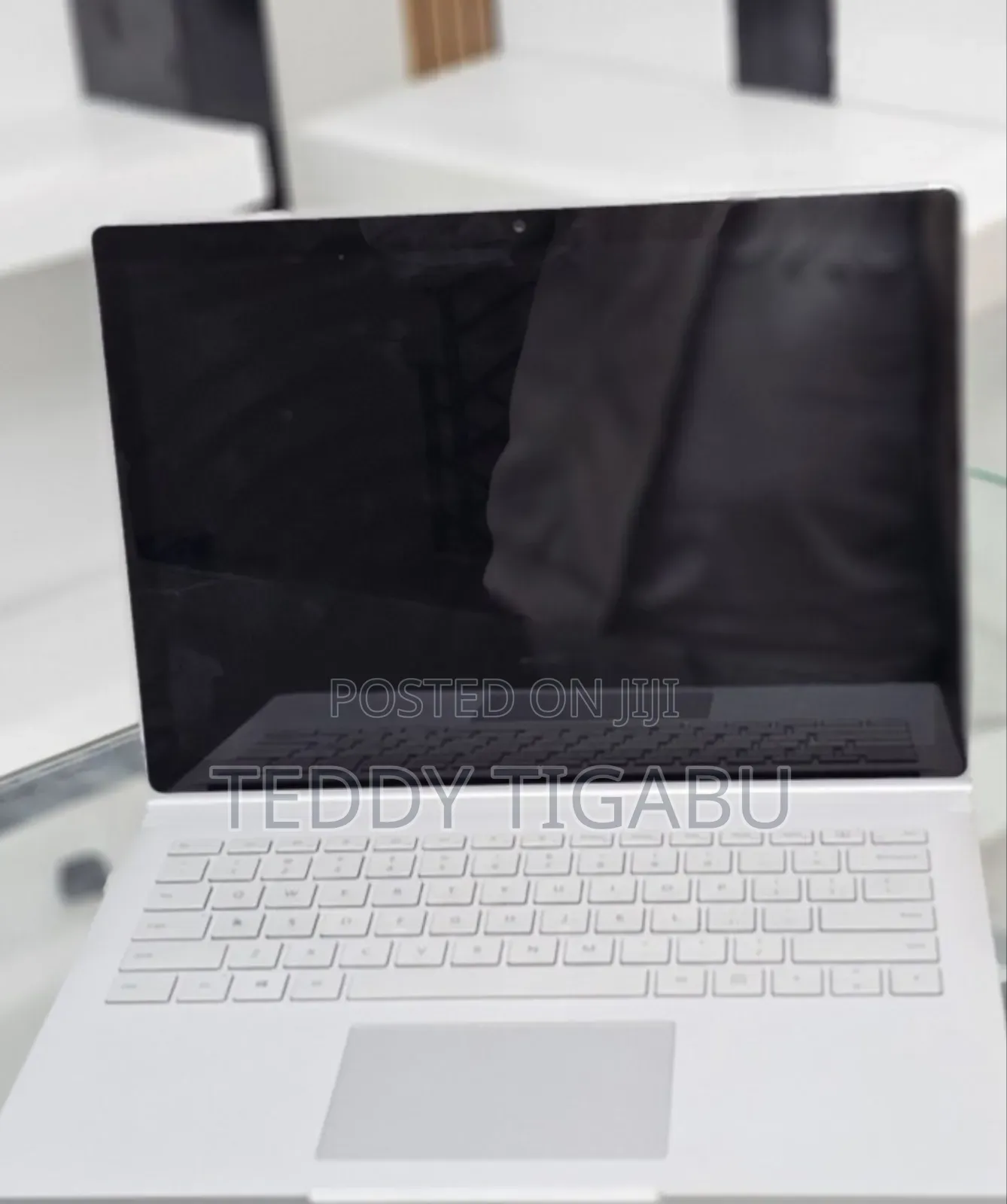 New Laptop Microsoft Surface Book 3 16GB Intel Core I7 SSD 256GB