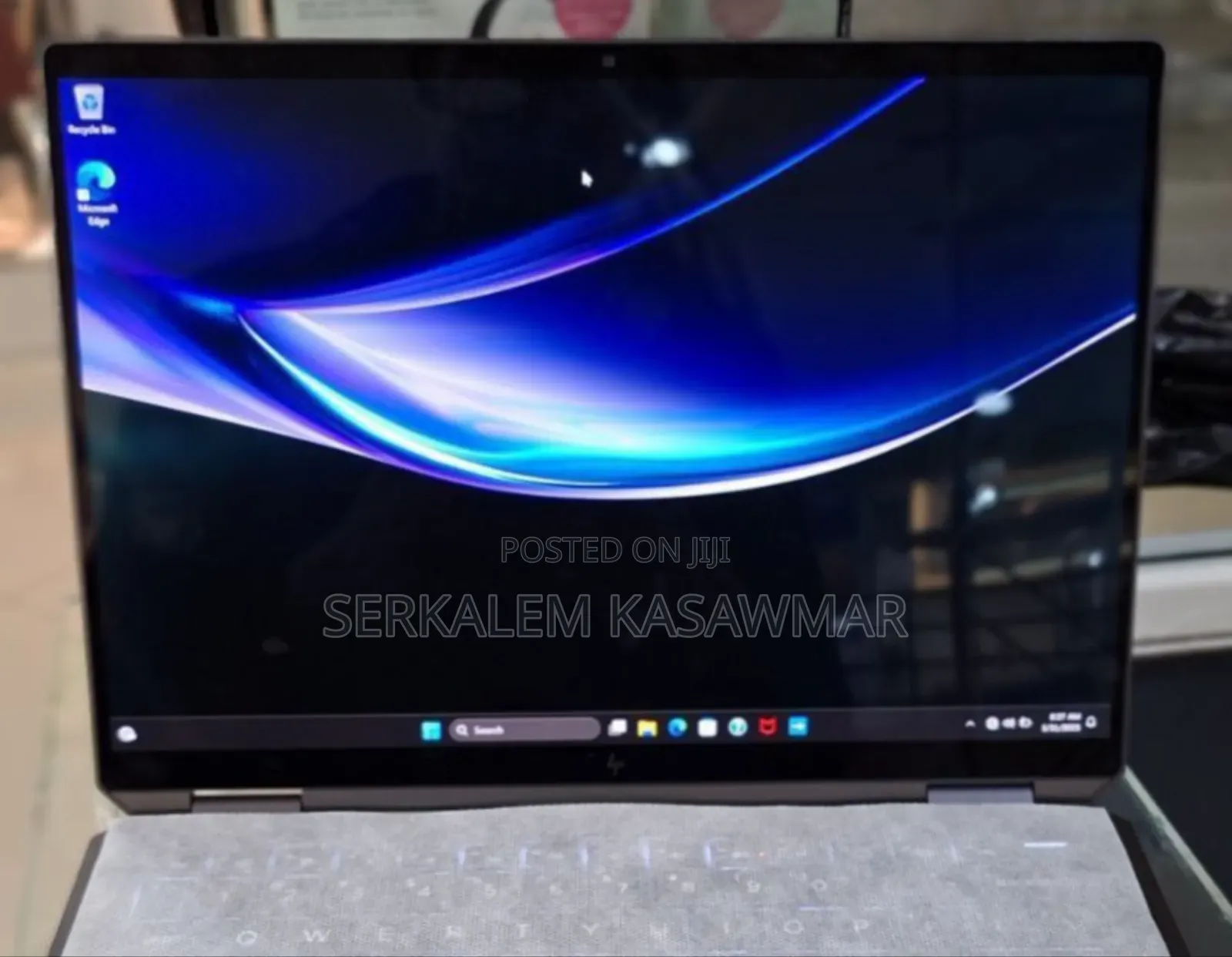 New Laptop HP Spectra 13 16GB Intel Core Ultra 7 SSD 1T