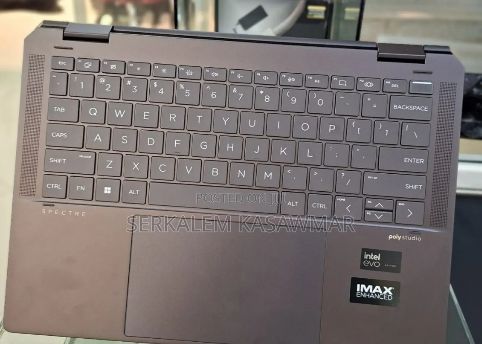 New Laptop HP Spectra 13 16GB Intel Core Ultra 7 SSD 1T