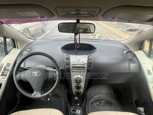 Toyota Yaris 1.0 VVT-i 2007 Blue