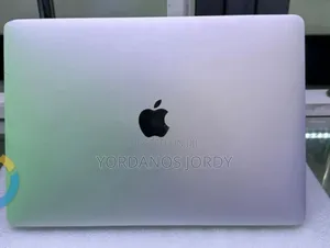 New Laptop Apple MacBook Pro 2017 16GB Intel Core I7 SSD 1T