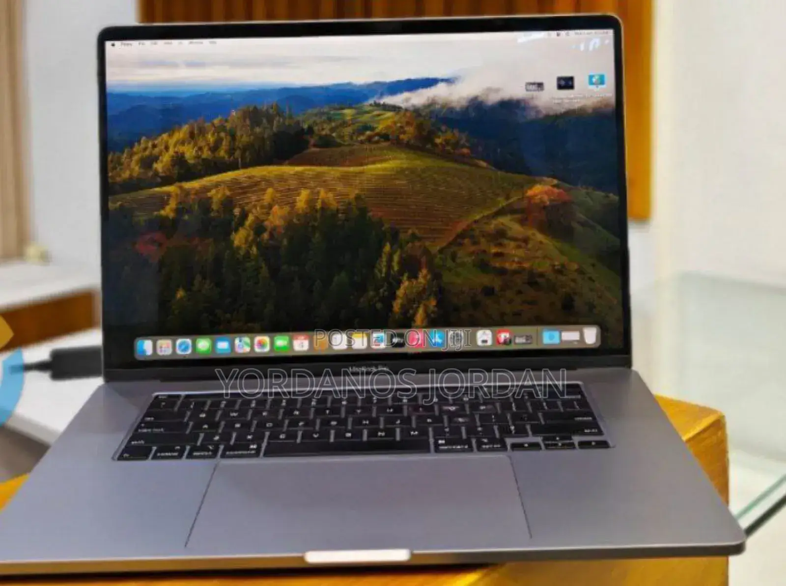 New Laptop Apple MacBook Pro 2019 64GB Intel Core I9 SSD 512GB