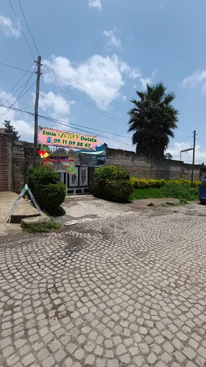 Photo - Furnished 5bdrm Block of Flats in አዲስ አበባ, Bole for sale