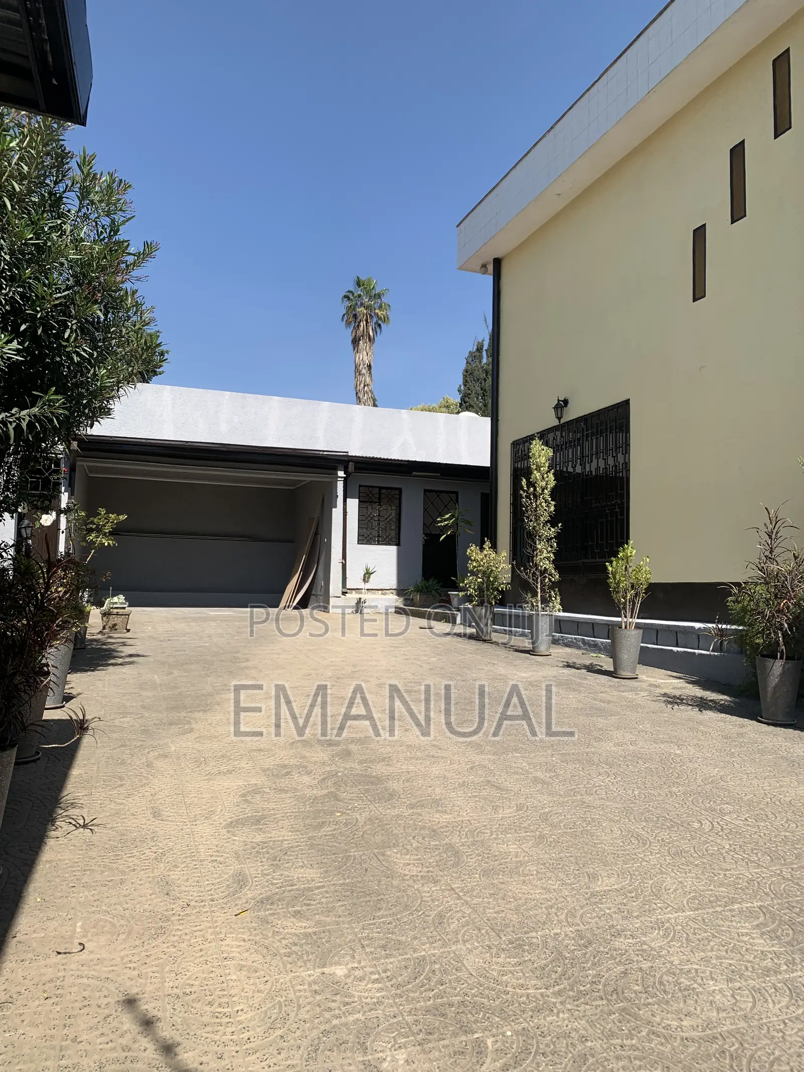 3bdrm House in Nifas Silk-Lafto for rent