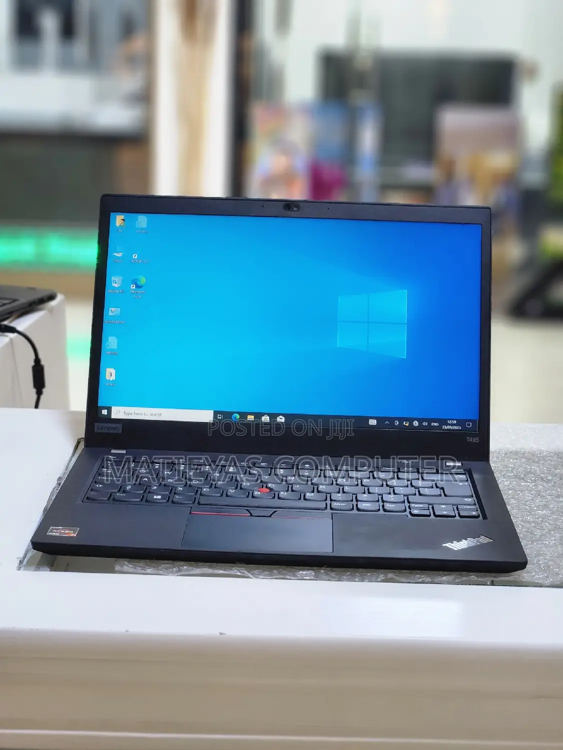 New Laptop Lenovo ThinkPad T495s 16GB AMD Ryzen 7 SSD 512GB