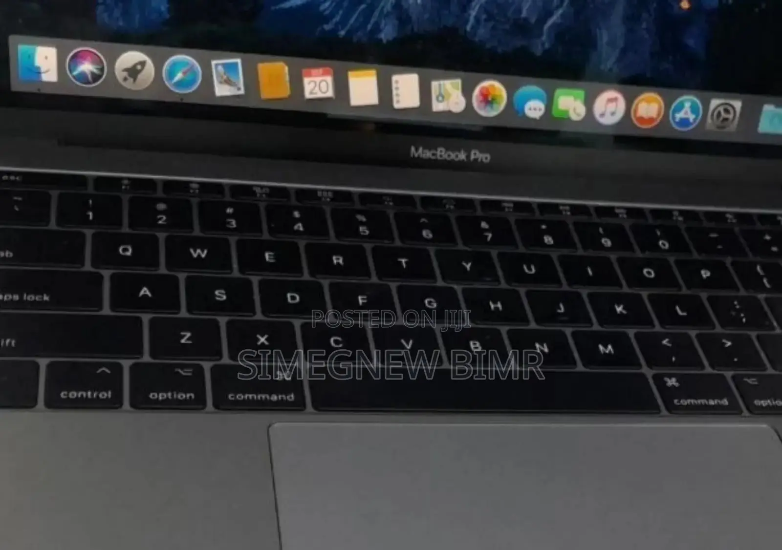 New Laptop Apple MacBook Pro 2017 8GB Intel Core I5 SSD 128GB