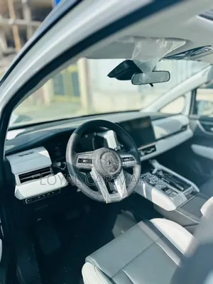 New Mitsubishi Airtrek 135 kW FWD 2023 White