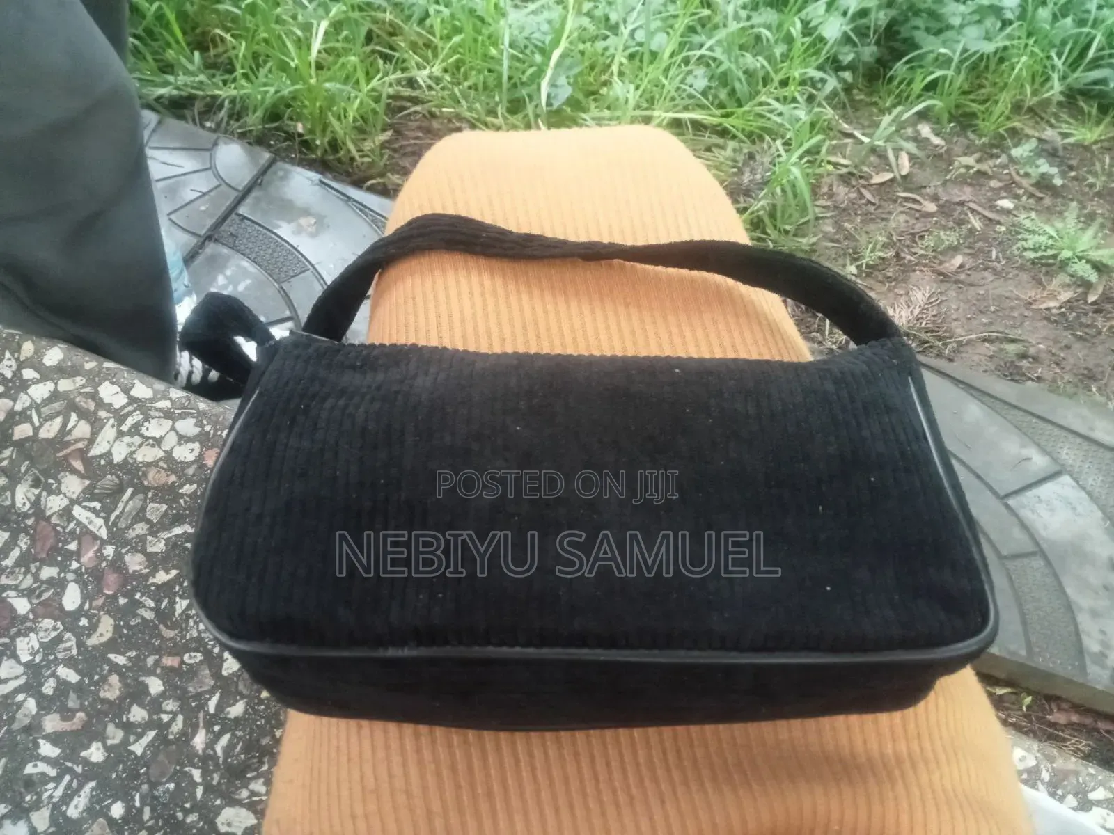 ጥራት ያላቸው አነዚህን ቦርሳዎችን በፈለጉት Size እኛ ጋር ማግኘት ይችላሉ