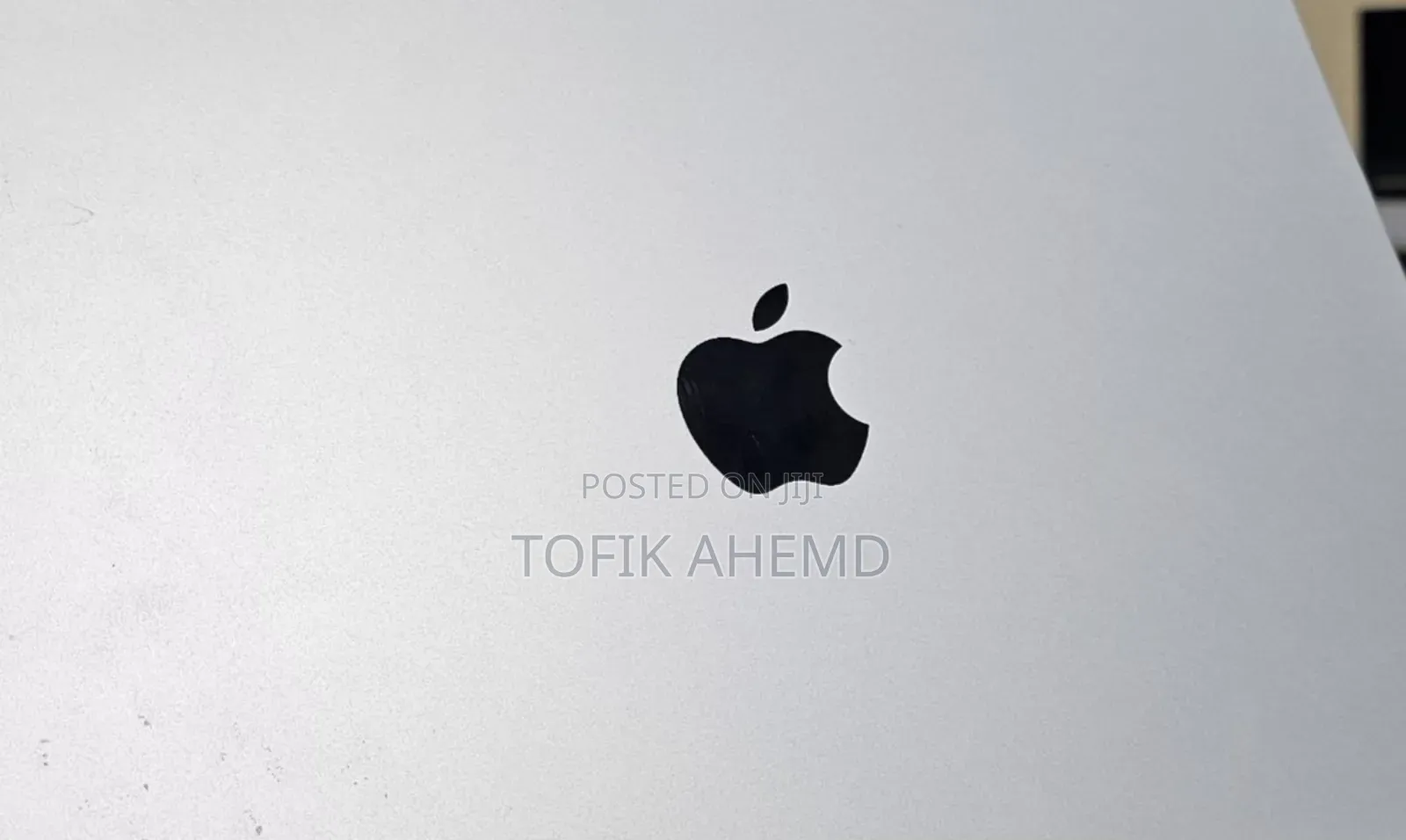 New Laptop Apple MacBook 8GB Intel Core I7 SSD 512GB