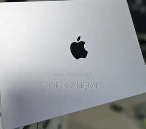 New Laptop Apple MacBook 8GB Intel Core I7 SSD 512GB