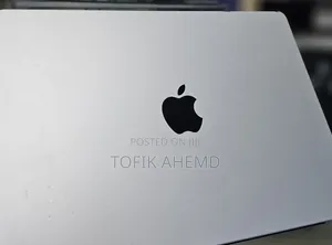 New Laptop Apple MacBook 8GB Intel Core I7 SSD 512GB