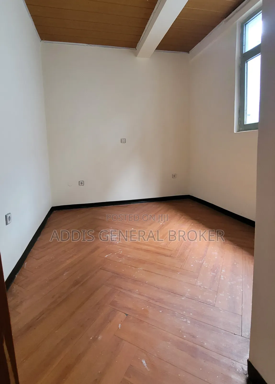 3bdrm House in Garment, Nifas Silk-Lafto for sale