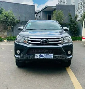 Toyota Hilux Revo Smart Cab Deisel 2.8 RWD 2019 Black