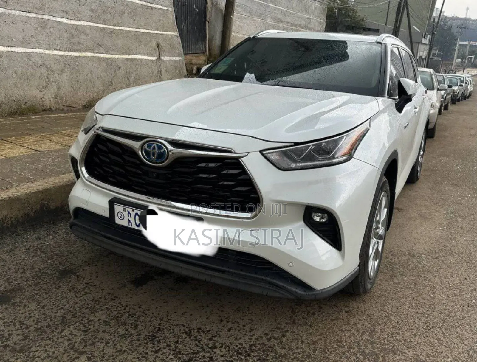 Toyota Highlander Limited FWD 2023 White