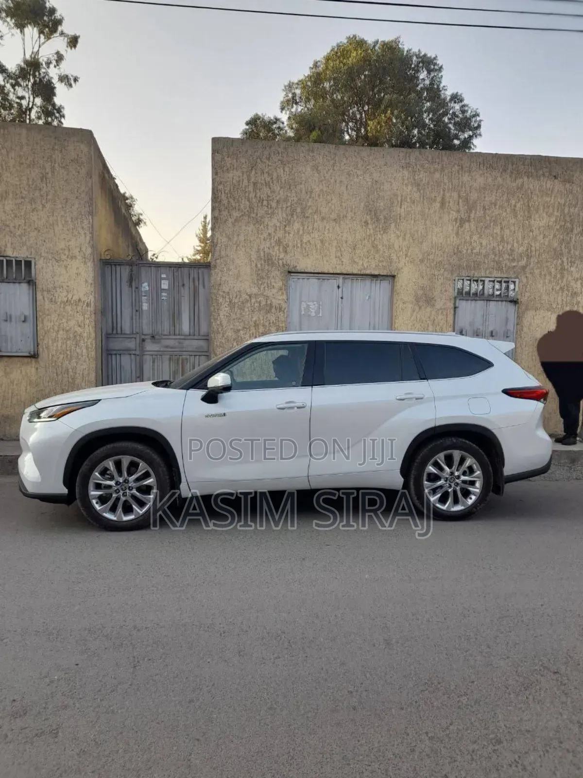 Toyota Highlander Limited FWD 2023 White