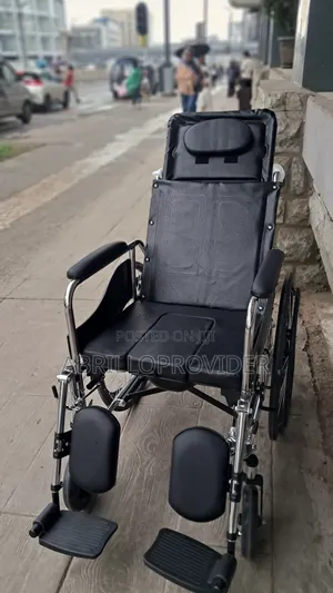 Photo - Toilet Wheelchair田wheelchair卜wheelchair 山wheelchair手wheelchair廿wheelch