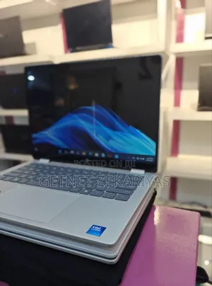 New Laptop HP OmniBook 5 Flip 8GB Intel Core Ultra 5 SSD 512GB