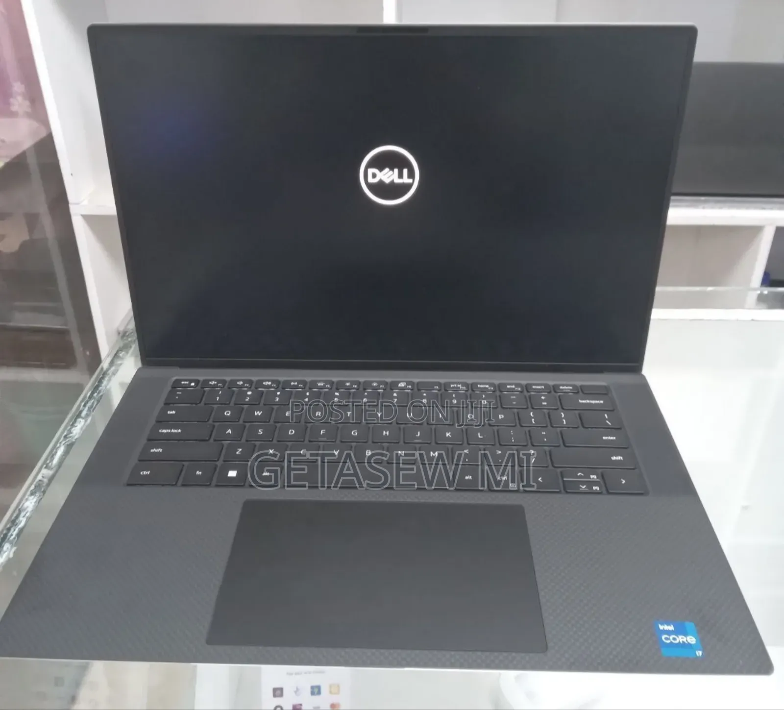 New Laptop Dell XPS 15 16GB Intel Core I7 SSD 512GB