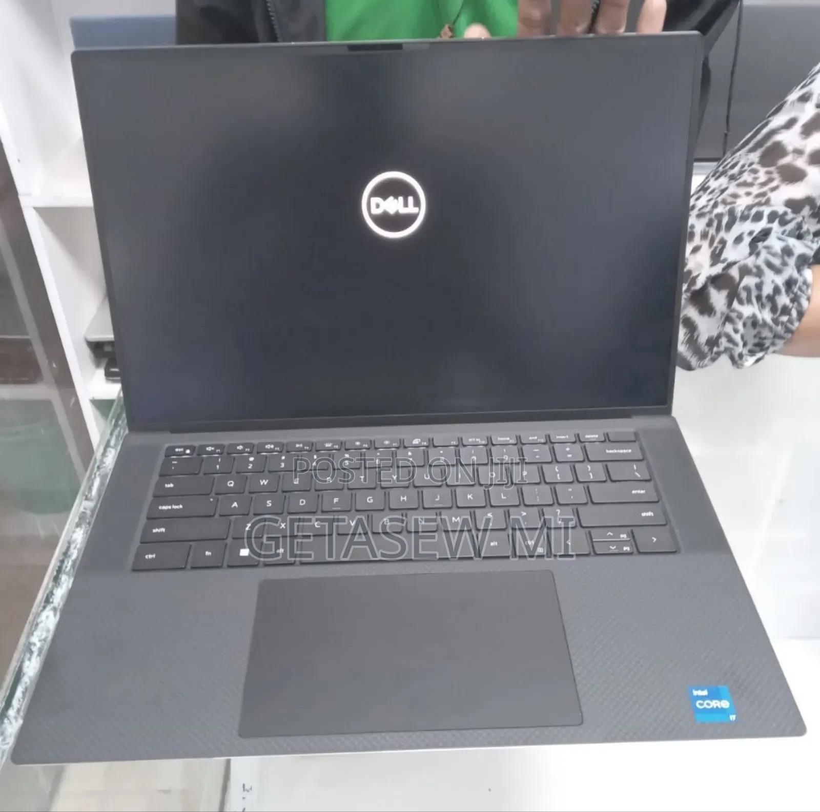 New Laptop Dell XPS 15 16GB Intel Core I7 SSD 512GB