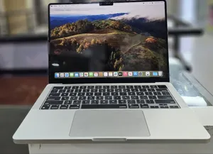 New Laptop Apple MacBook Pro 2023 M3 Max 14-Inch 8GB Apple M3 SSD 512GB