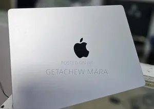 New Laptop Apple MacBook Pro M1 8GB Intel SSD 512GB