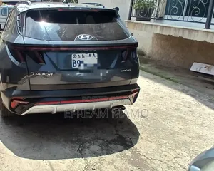 Hyundai Tucson 2022 Gray