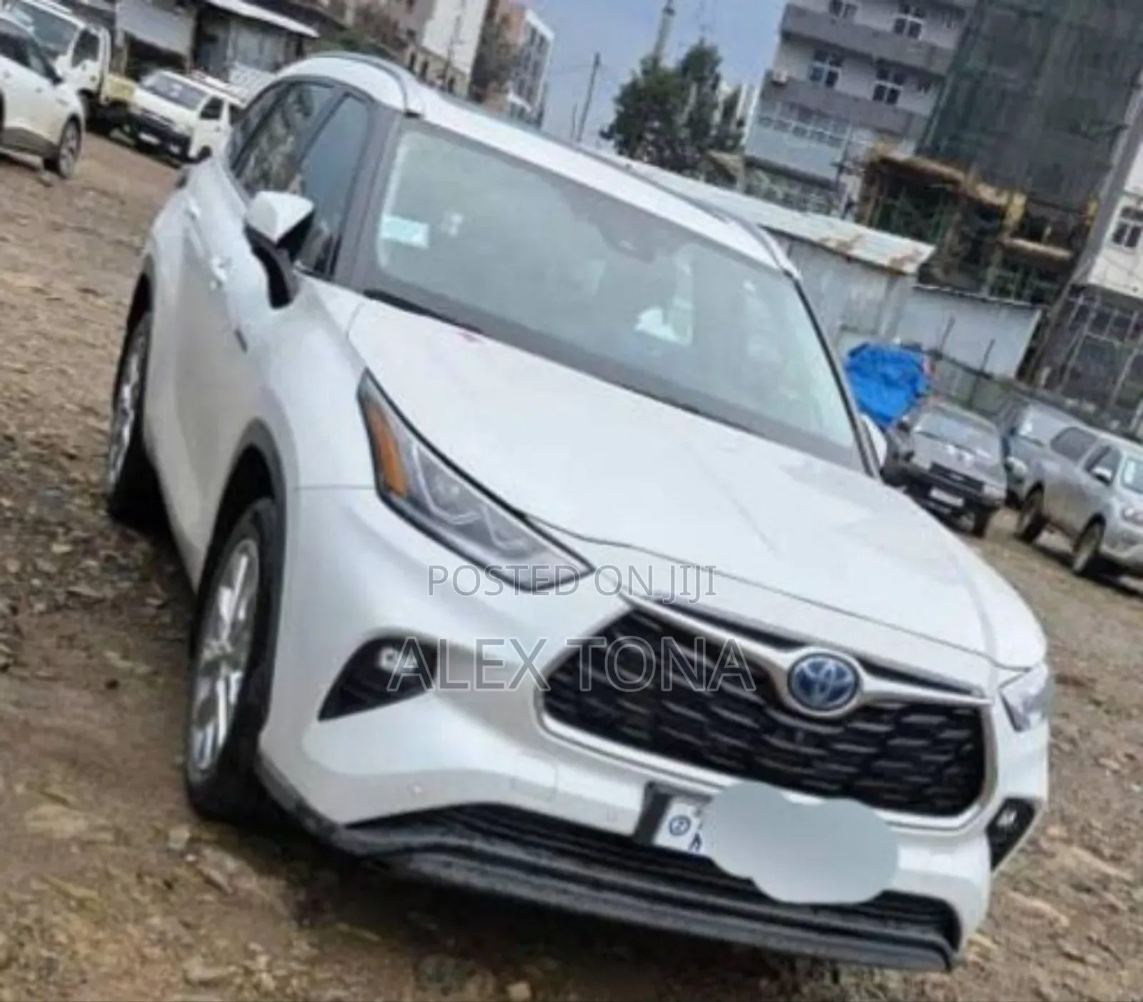 Toyota Highlander Limited FWD 2024 White