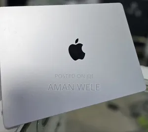 New Laptop Apple MacBook Pro 2019 8GB Intel SSD 512GB