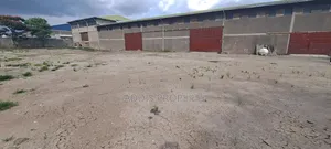 Photo - መጋዘን ሽያጭ በሸገር ሲቲ