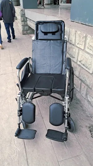 Photo - Toilet Wheelchair田wheelchair水wheelchair卜wheelchair 手wheelchair卜wheelch