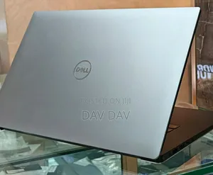 Photo - New Laptop Dell Inspiron 14 5540 16GB Intel Core I7 SSD 512GB