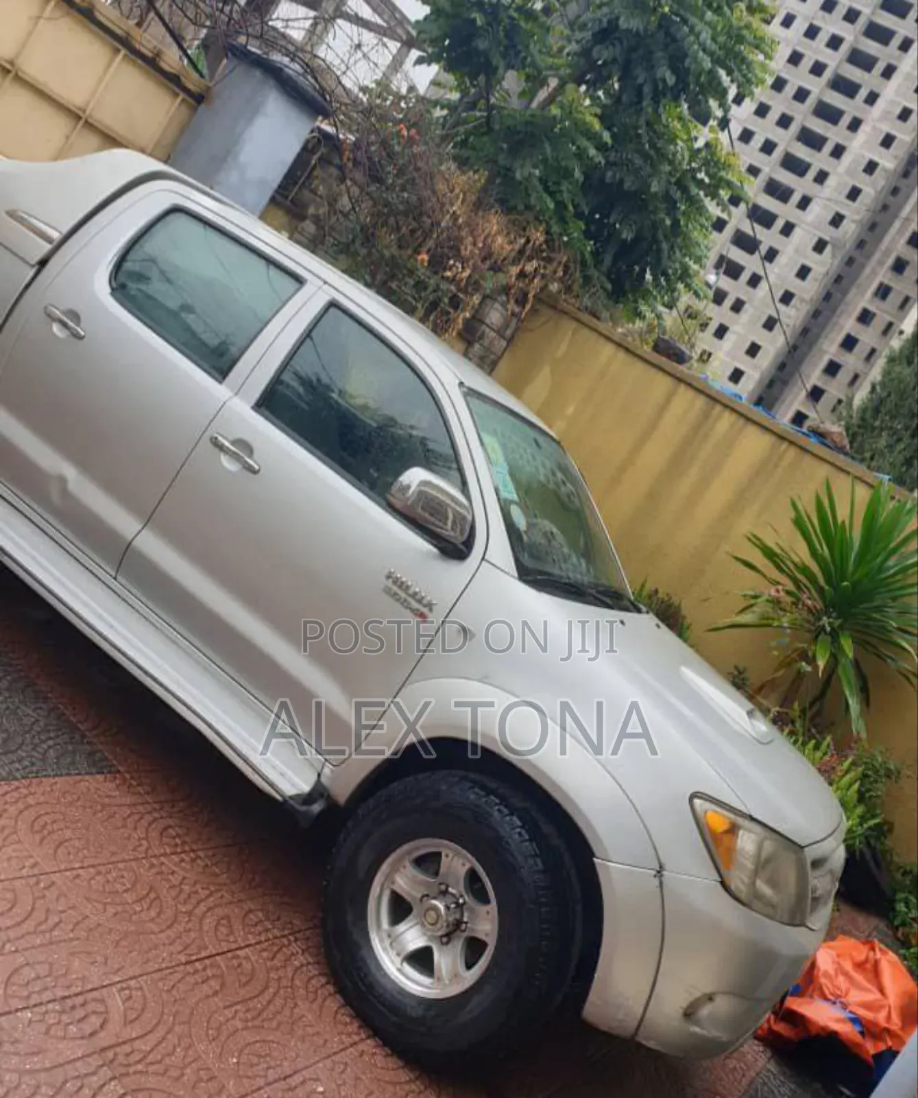 Toyota Hilux 2008 Gold