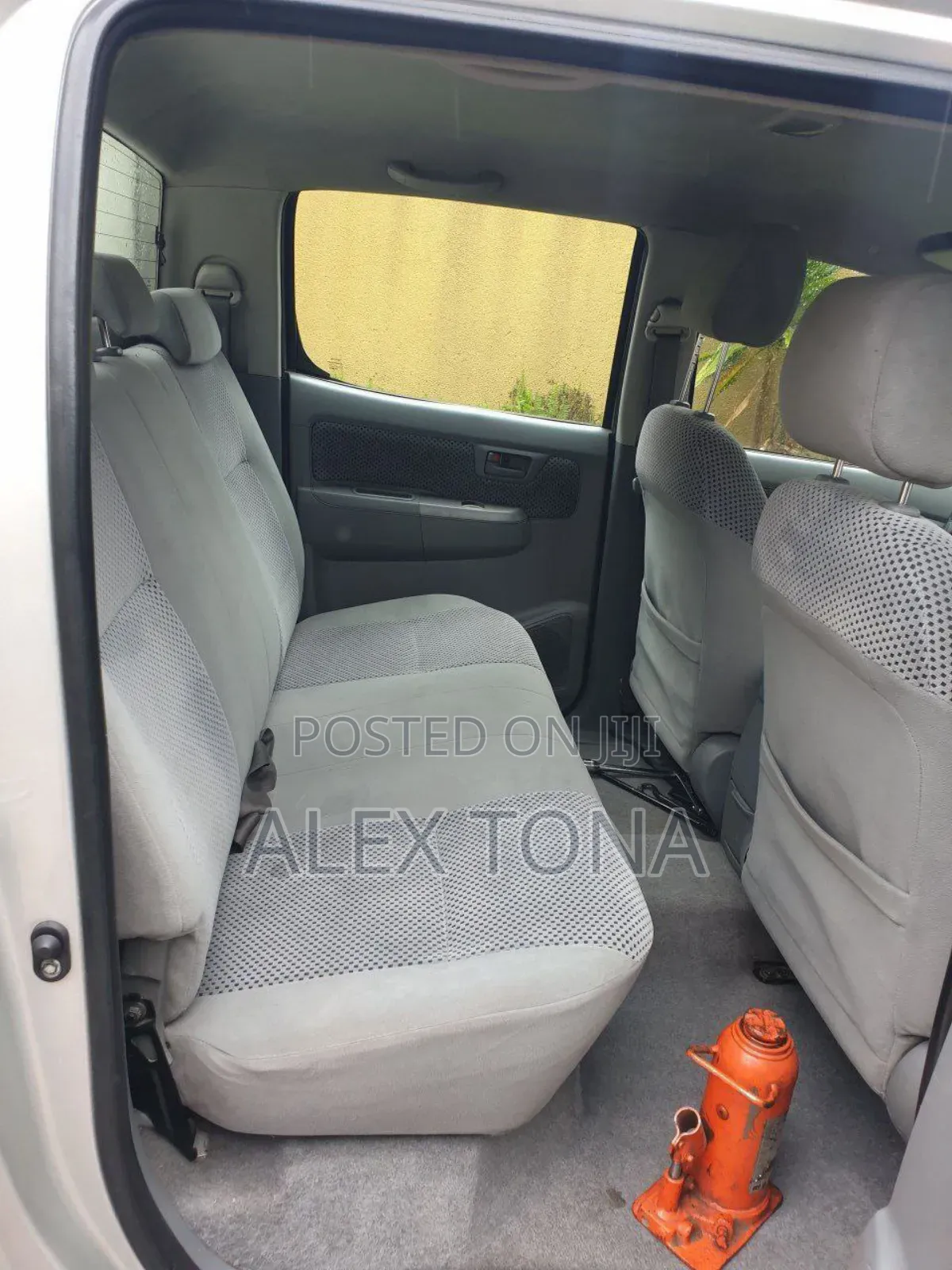 Toyota Hilux 2008 Gold