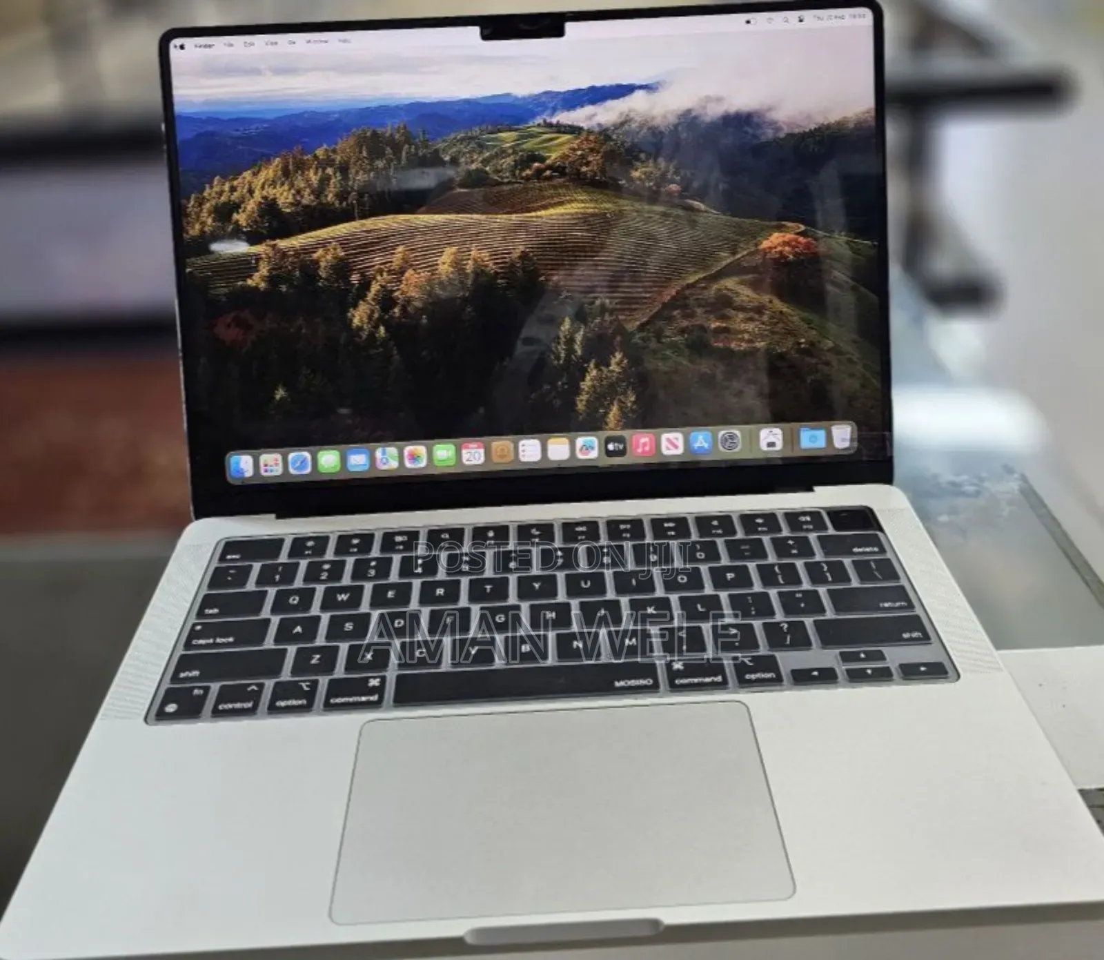 New Laptop Apple MacBook Pro 2019 8GB Intel SSD 512GB
