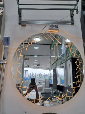 Circle Ld Mirrors