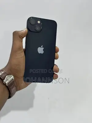 Photo - Apple iPhone 13 128 GB