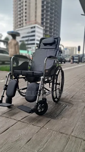 Photo - Multifaetianal Wheelchair水wheelchair手wheelchair廿wheelchair水wheelchair
