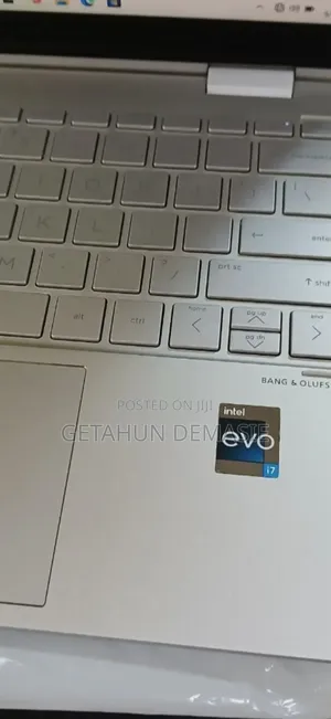 New Laptop HP Envy X360 8GB Intel Core I7 SSD 512GB