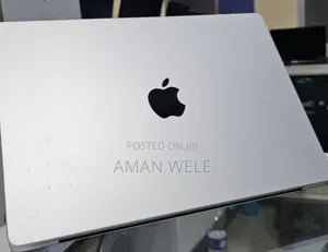 New Laptop Apple MacBook Pro M1 8GB Intel SSD 512GB