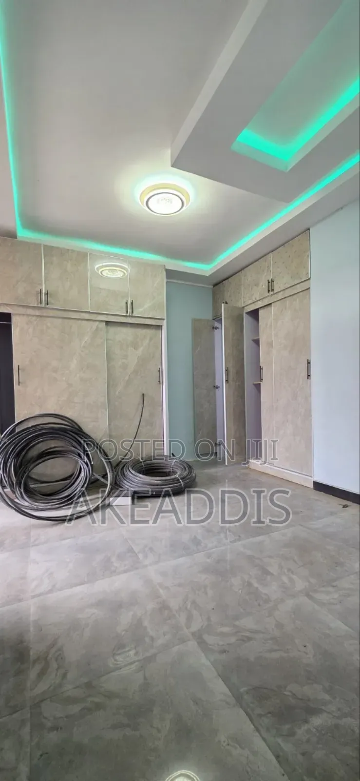 Furnished 3bdrm Condo in መሪ ሎቄ, Bole for sale