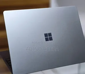 New Laptop Microsoft Surface Laptop 8GB Intel Core I5 SSD 256GB