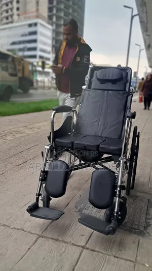 Photo - Multifaetianal Wheelchair 手wheelchair水wheelchair田wheelchair廿wheelchair