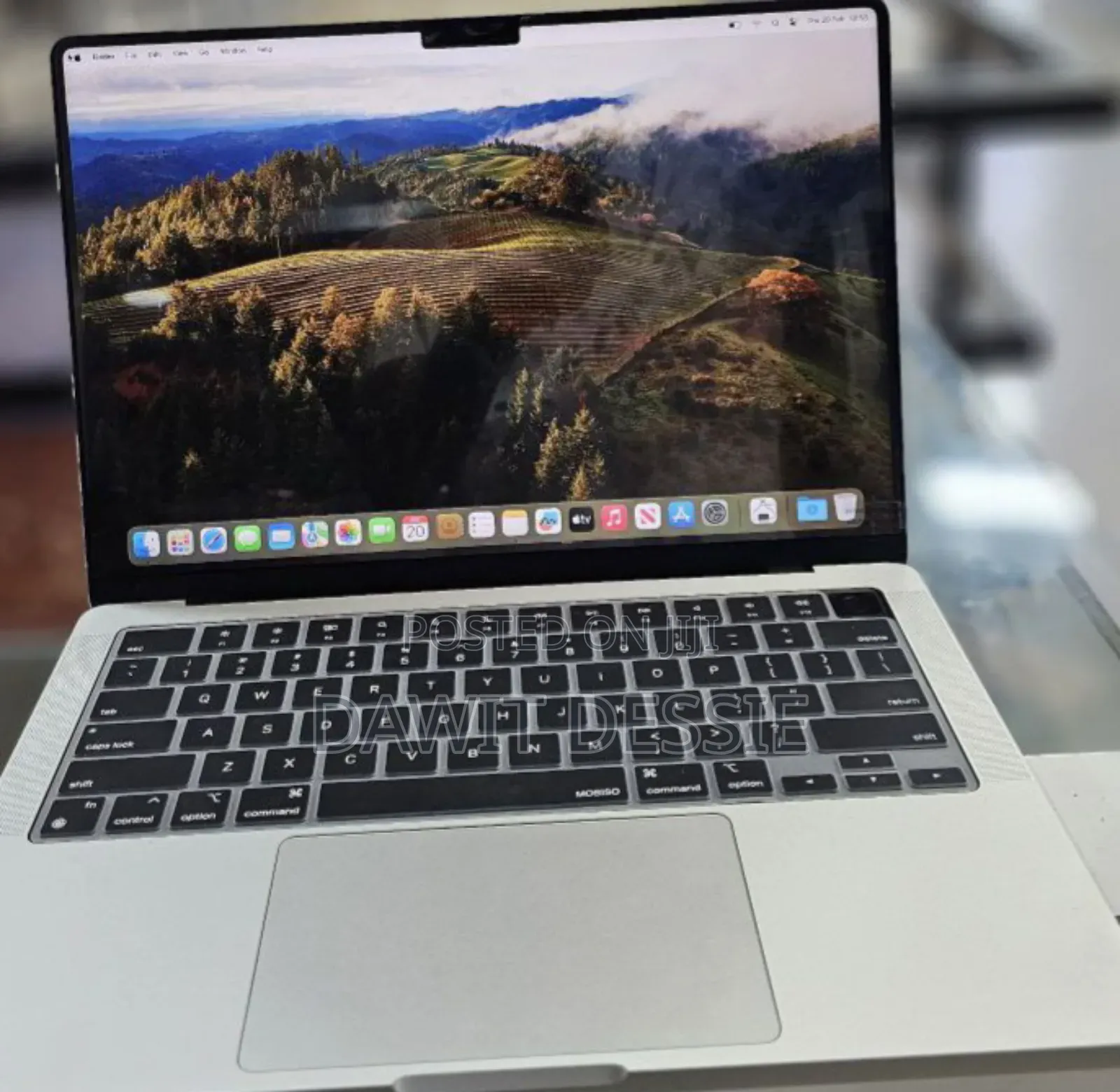 New Laptop Apple MacBook 8GB Intel Core M3 SSD 512GB