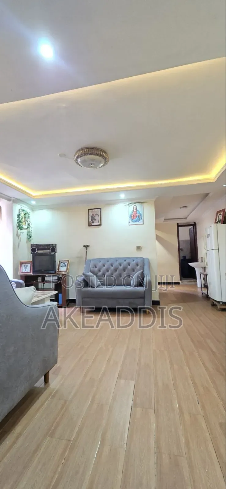 Furnished 2bdrm Condo in መገነኛ, Bole for sale