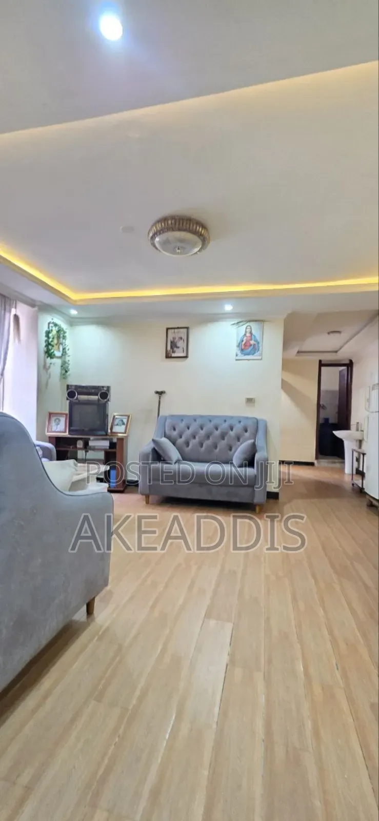 Furnished 2bdrm Condo in መገነኛ, Bole for sale