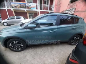Hyundai Bayon 2021 Green