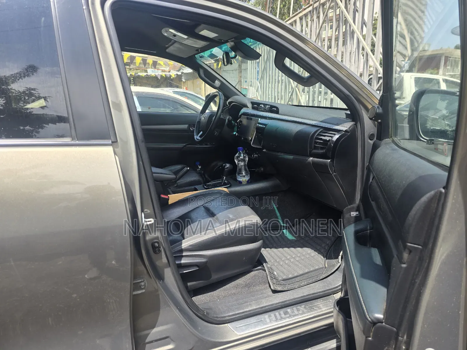 Toyota Hilux 2021 Brown