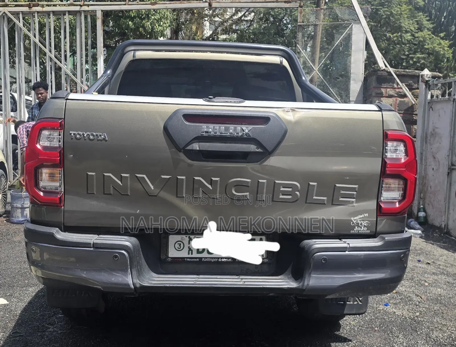 Toyota Hilux 2021 Brown